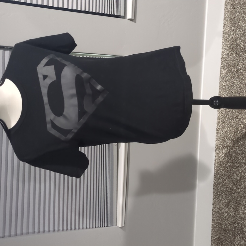 Superman logo T-shirt, Size S